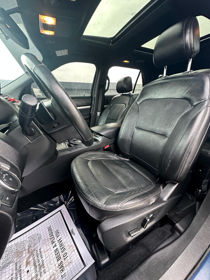 Ford Explorer XLT FWD 2017