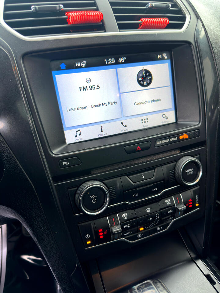 Ford Explorer XLT FWD 2017