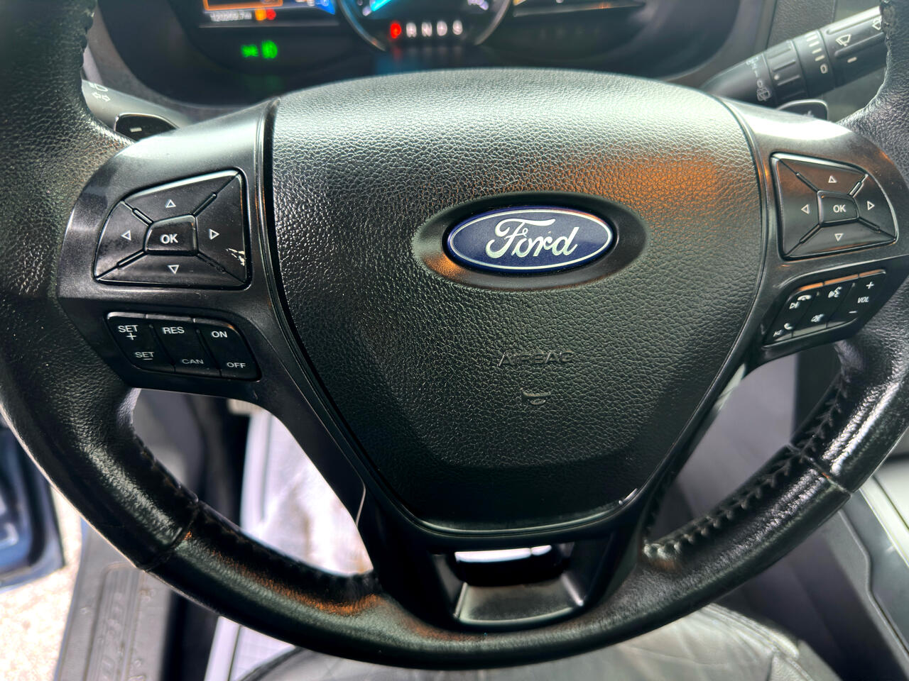 Ford Explorer XLT FWD 2017