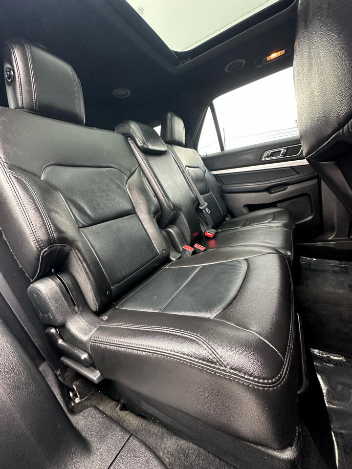 Ford Explorer XLT FWD 2017