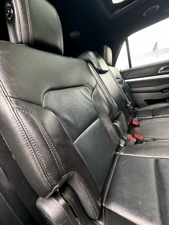 Ford Explorer XLT FWD 2017