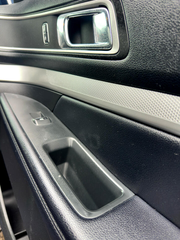 Ford Explorer XLT FWD 2017