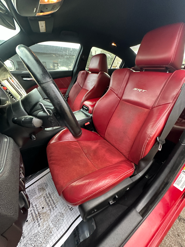 Dodge Charger 4dr Sdn SRT8 RWD 2012