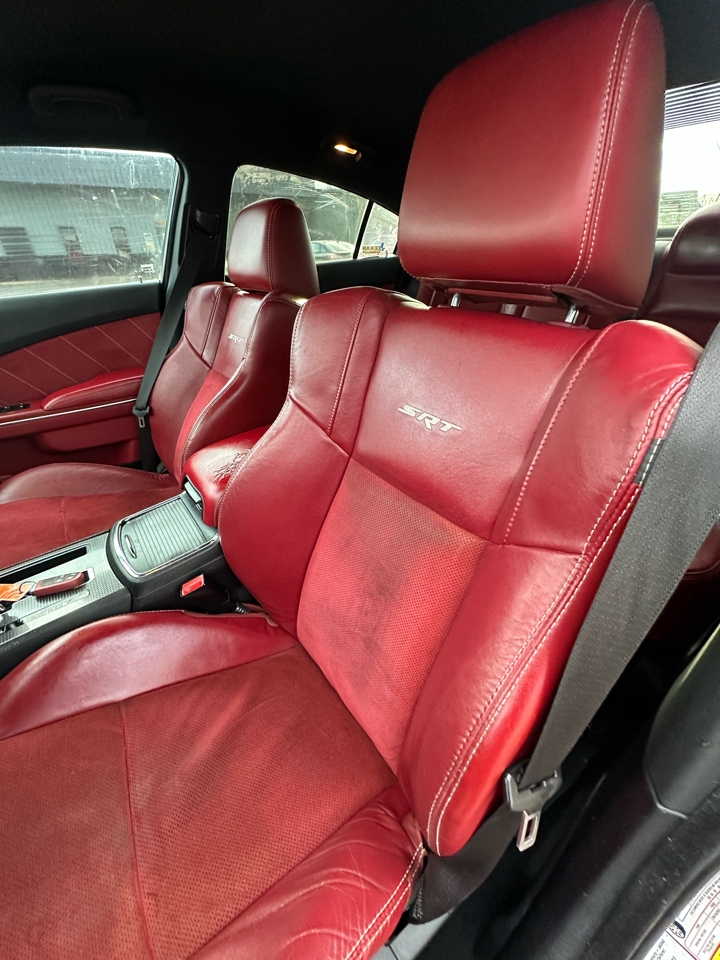 Dodge Charger 4dr Sdn SRT8 RWD 2012