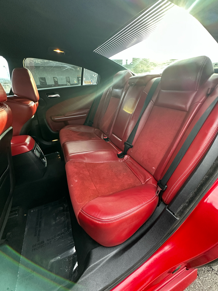 Dodge Charger 4dr Sdn SRT8 RWD 2012