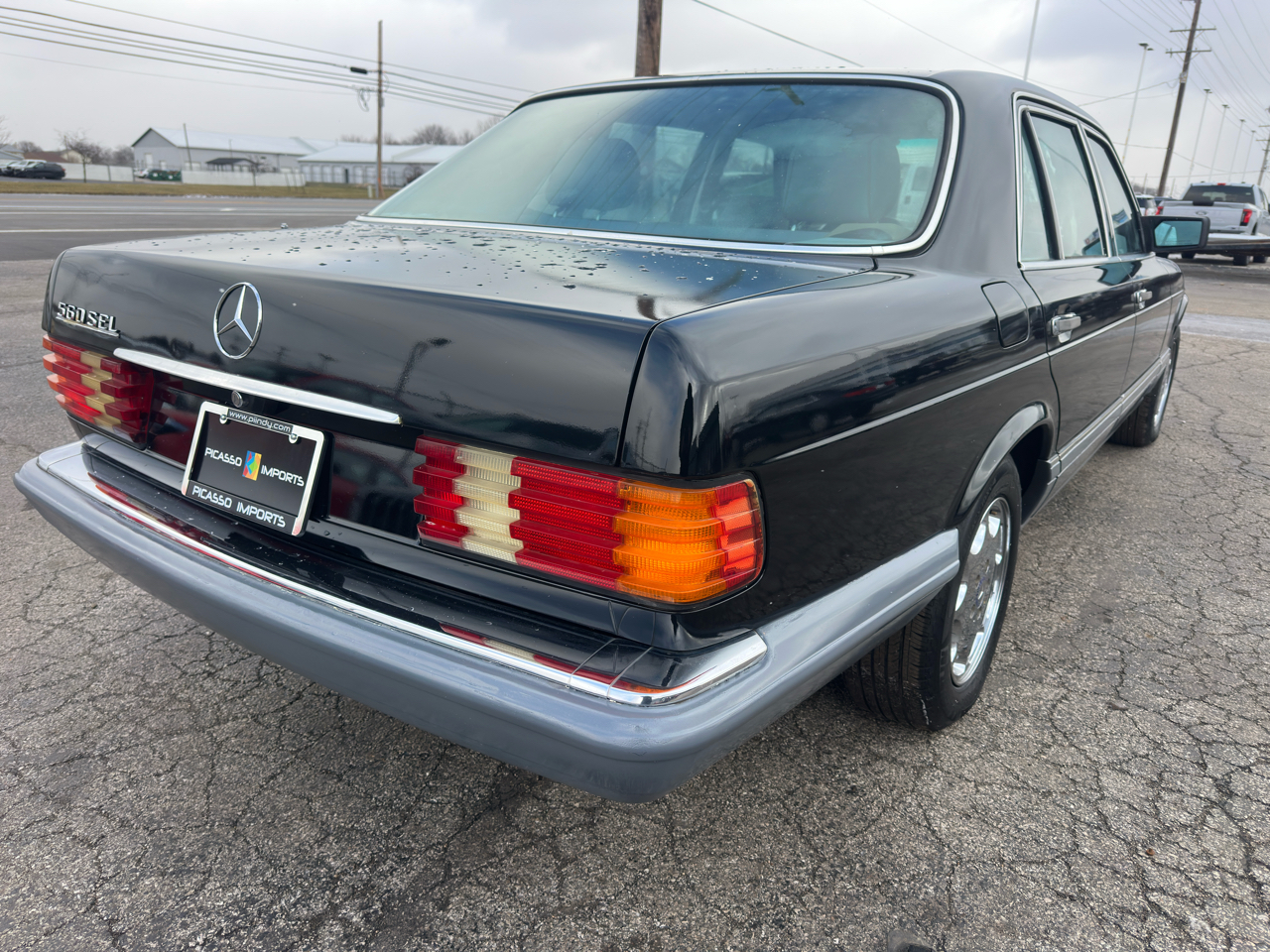 Mercedes-Benz 560 Series 4dr Sedan 560SEL 1991