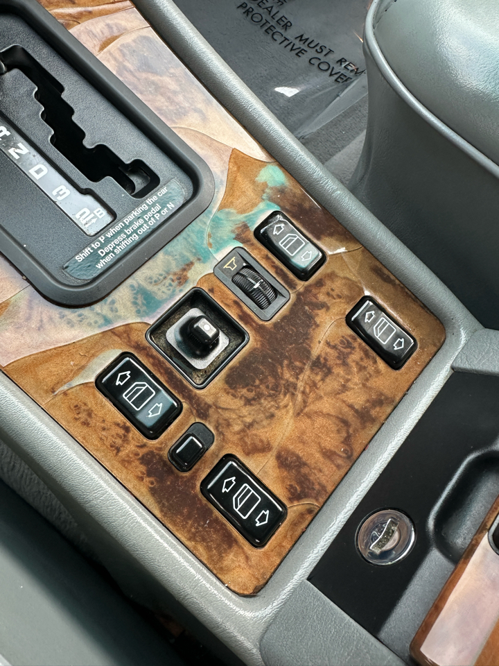 Mercedes-Benz 560 Series 4dr Sedan 560SEL 1991