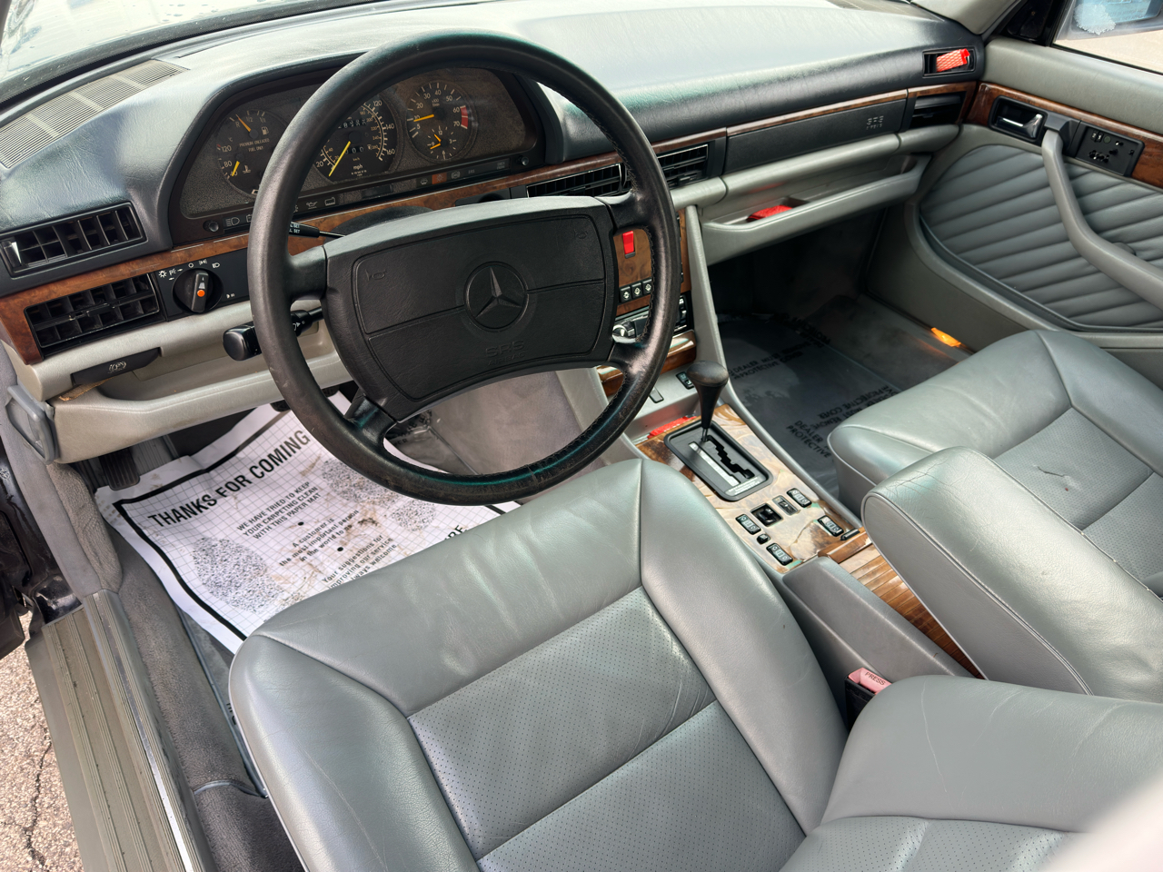 Mercedes-Benz 560 Series 4dr Sedan 560SEL 1991