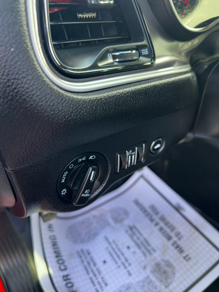 Dodge Challenger GT RWD 2022