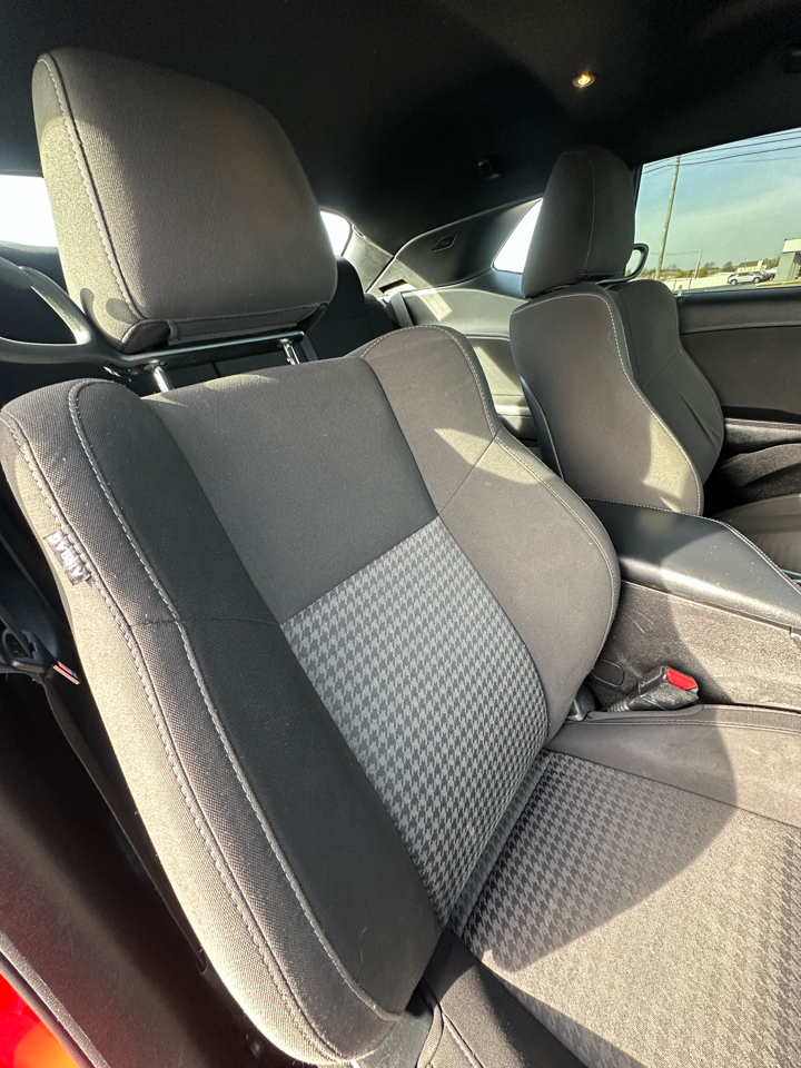 Dodge Challenger GT RWD 2022