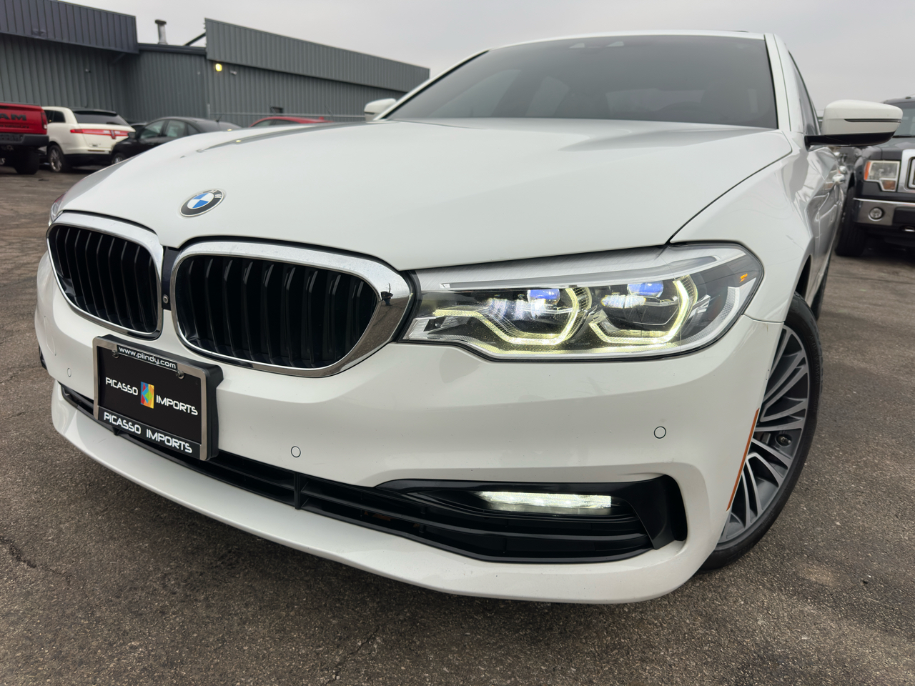 BMW 5 Series 530i xDrive Sedan 2017