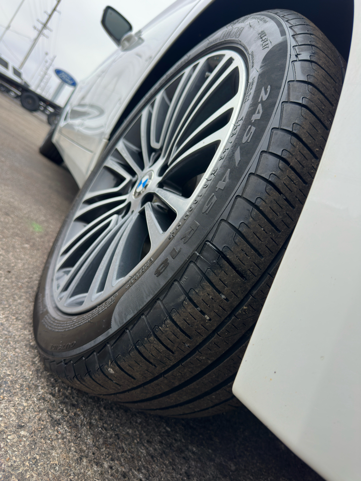 BMW 5 Series 530i xDrive Sedan 2017