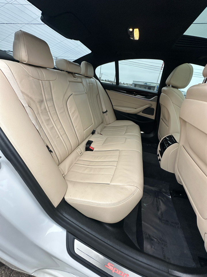 BMW 5 Series 530i xDrive Sedan 2017