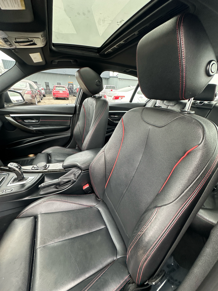 BMW 3 Series 4dr Sdn 328i xDrive AWD SULEV South Africa 2016