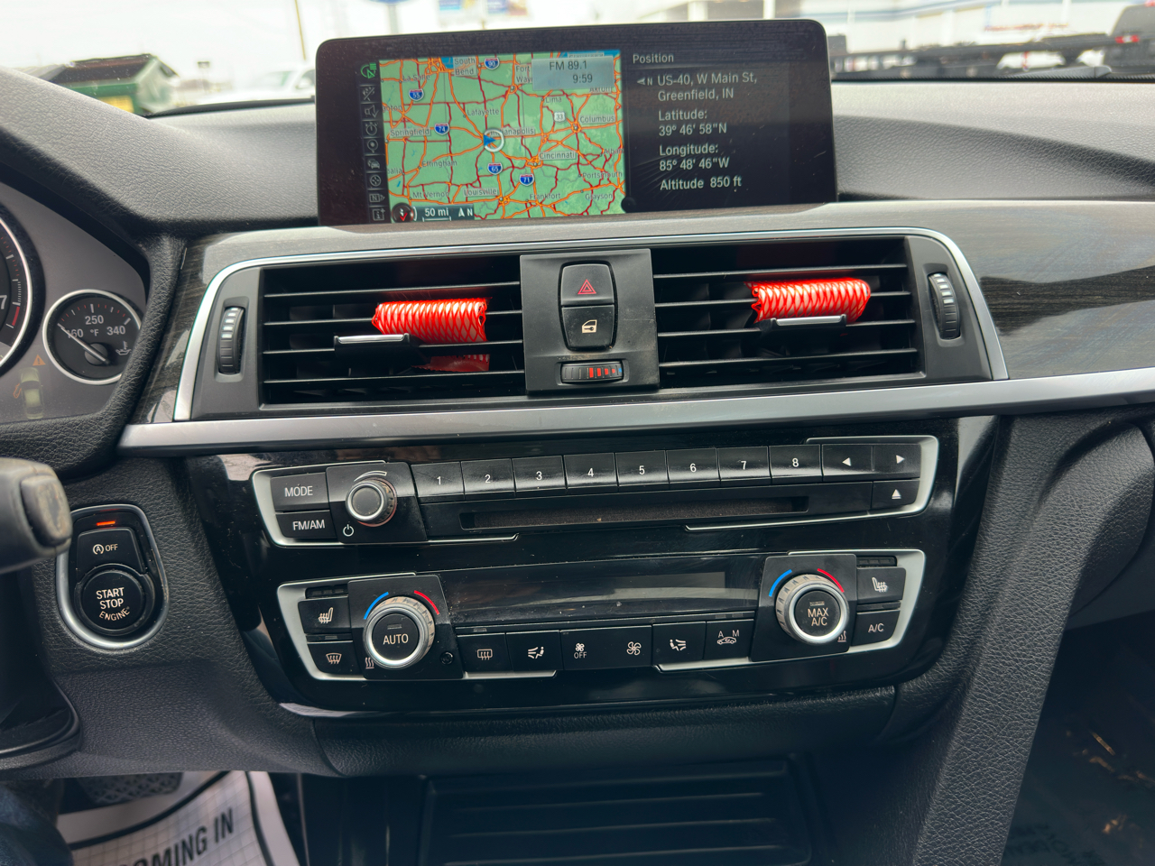 BMW 3 Series 4dr Sdn 328i xDrive AWD SULEV South Africa 2016