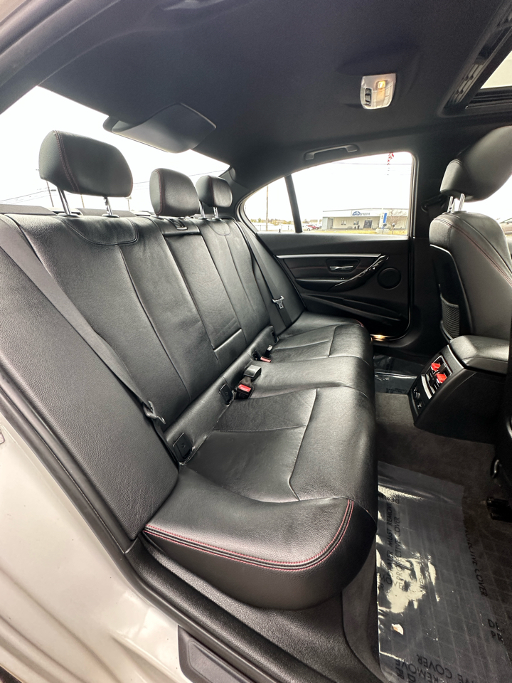 BMW 3 Series 4dr Sdn 328i xDrive AWD SULEV South Africa 2016