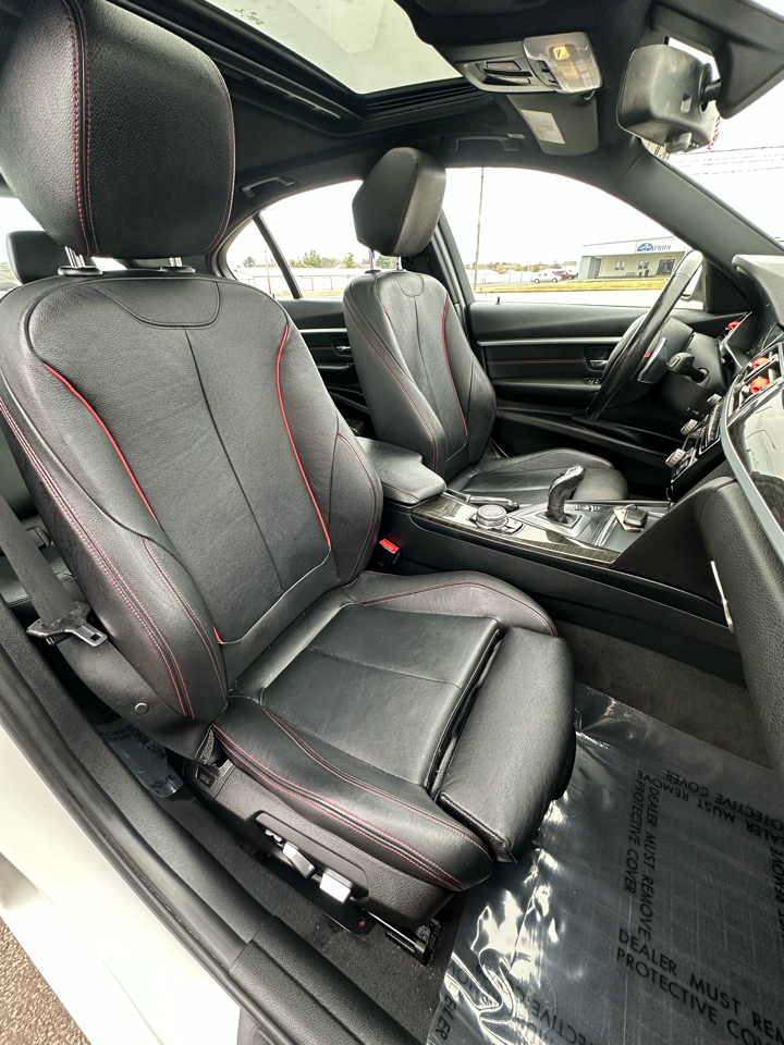 BMW 3 Series 4dr Sdn 328i xDrive AWD SULEV South Africa 2016