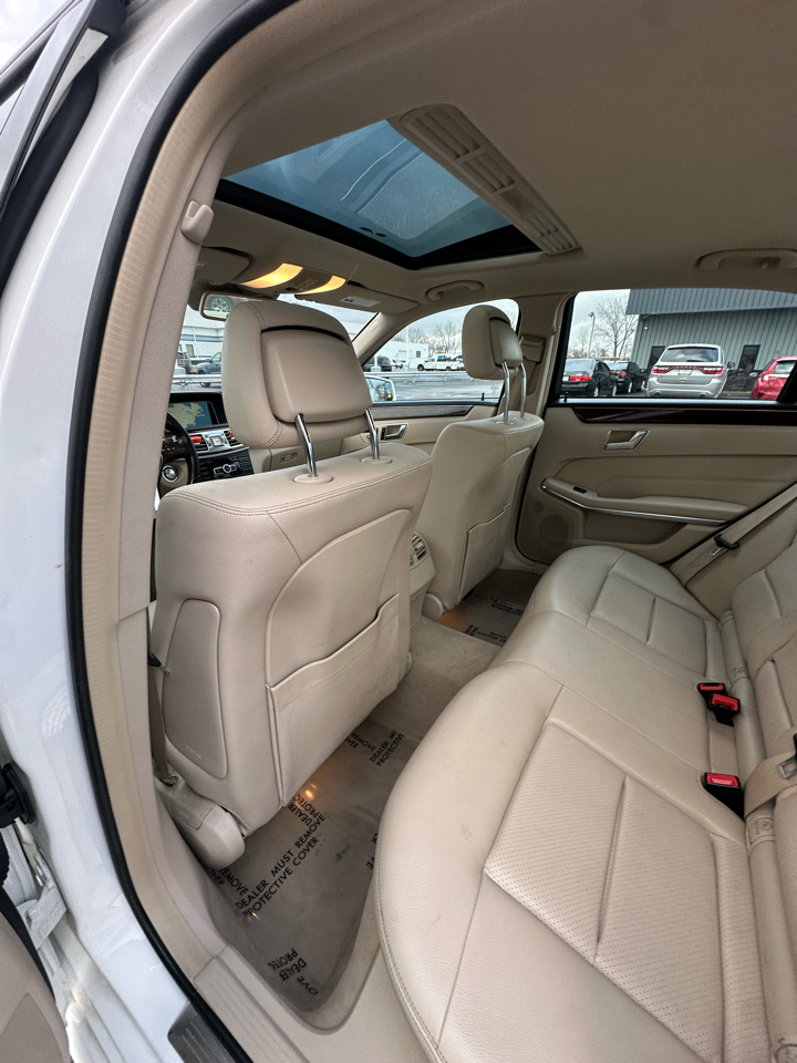 Mercedes-Benz E-Class 4dr Sdn E 350 Sport RWD 2015