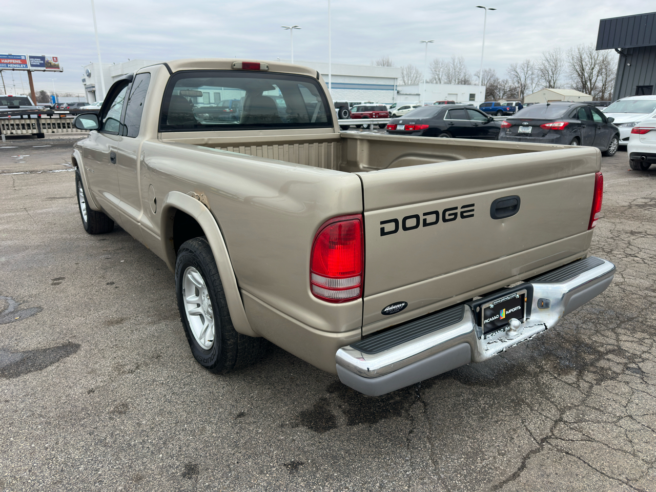 Dodge Dakota Club Cab 131" WB SLT 2002
