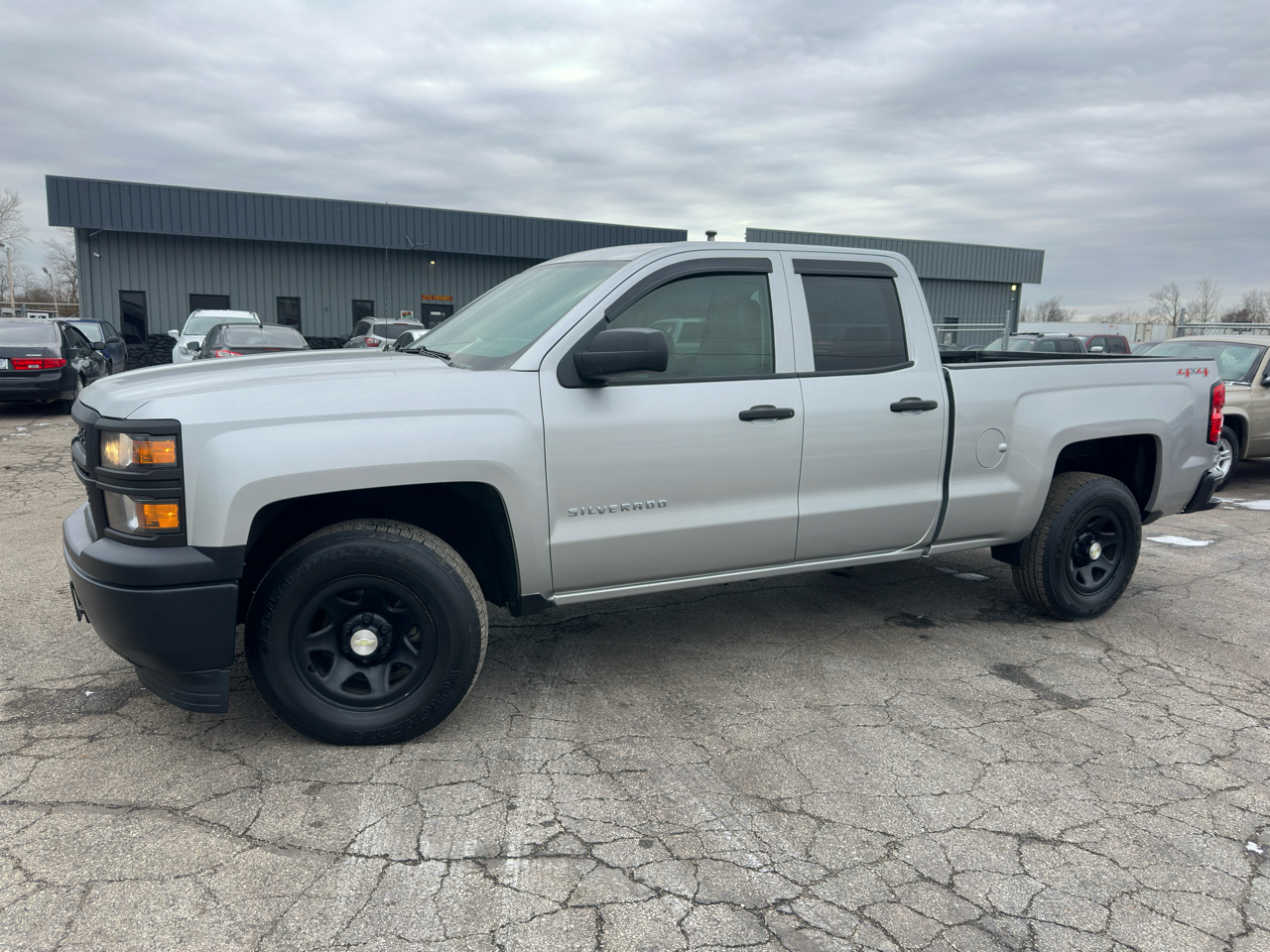 Chevrolet Silverado 1500 4WD Double Cab 143.5" Work Truck w/1WT 2014
