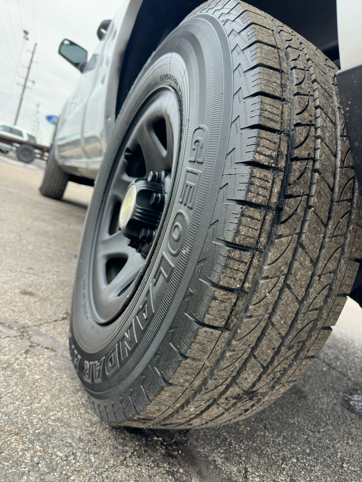 Chevrolet Silverado 1500 4WD Double Cab 143.5" Work Truck w/1WT 2014