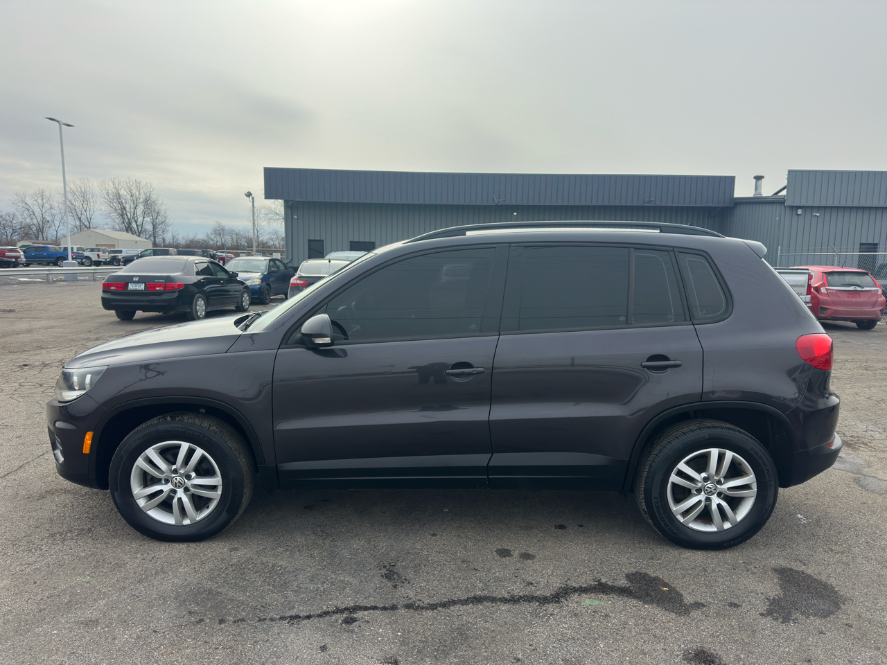 Volkswagen Tiguan 4MOTION 4dr Auto R-Line 2016