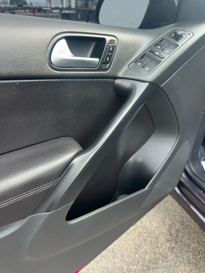 Volkswagen Tiguan 4MOTION 4dr Auto R-Line 2016