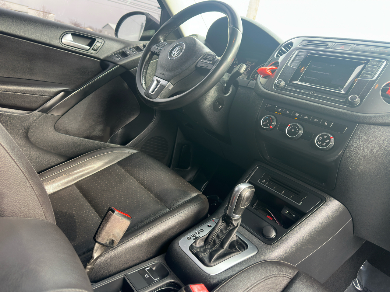 Volkswagen Tiguan 4MOTION 4dr Auto R-Line 2016