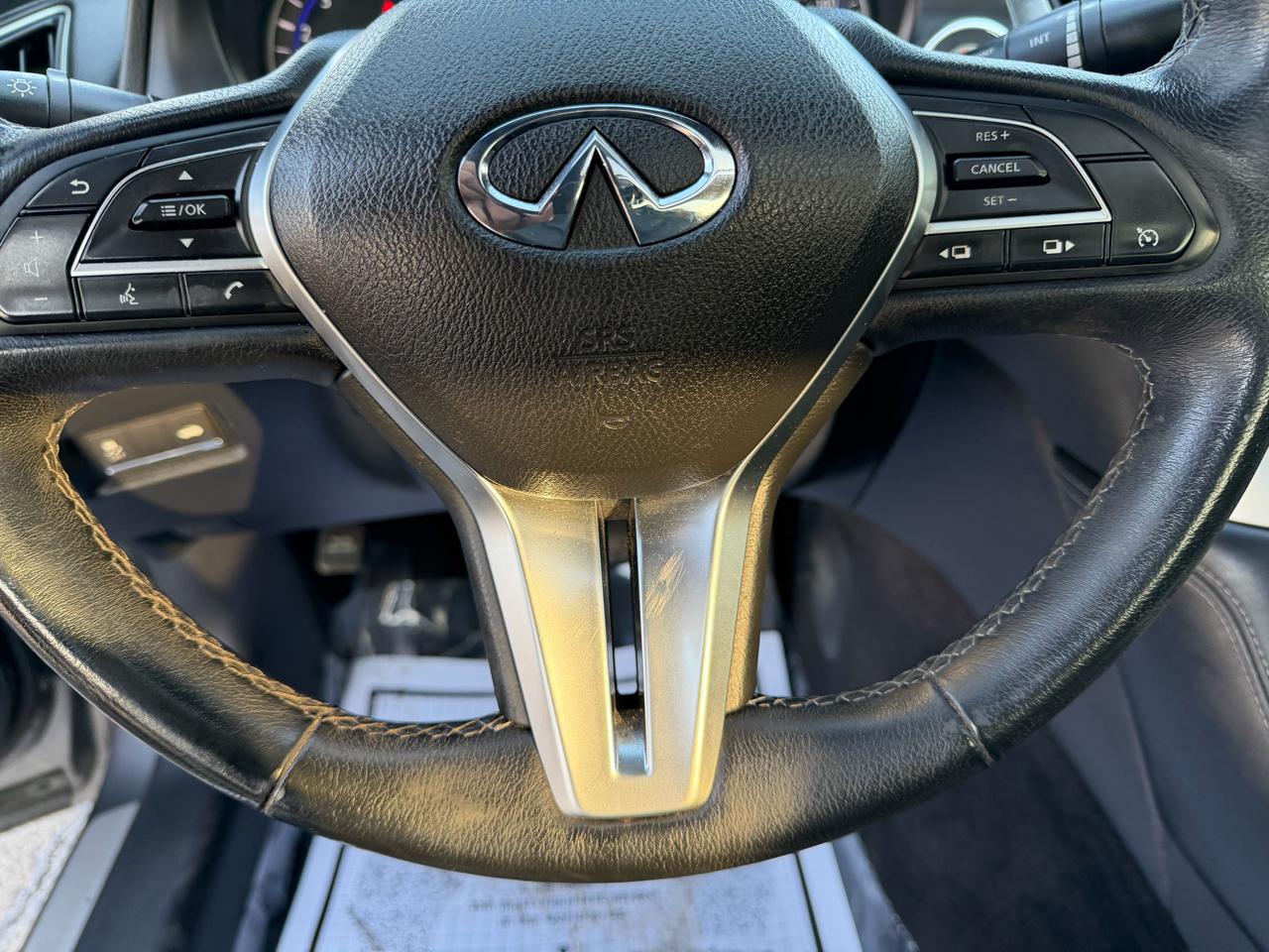 Infiniti Q60 3.0t LUXE AWD 2018