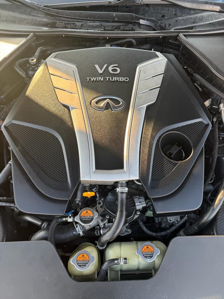 Infiniti Q60 3.0t LUXE AWD 2018