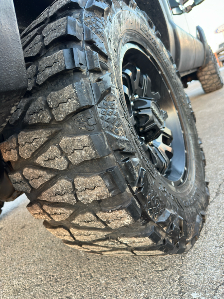 Ford Super Duty F-250 SRW 4WD Crew Cab 156" Lariat 2011