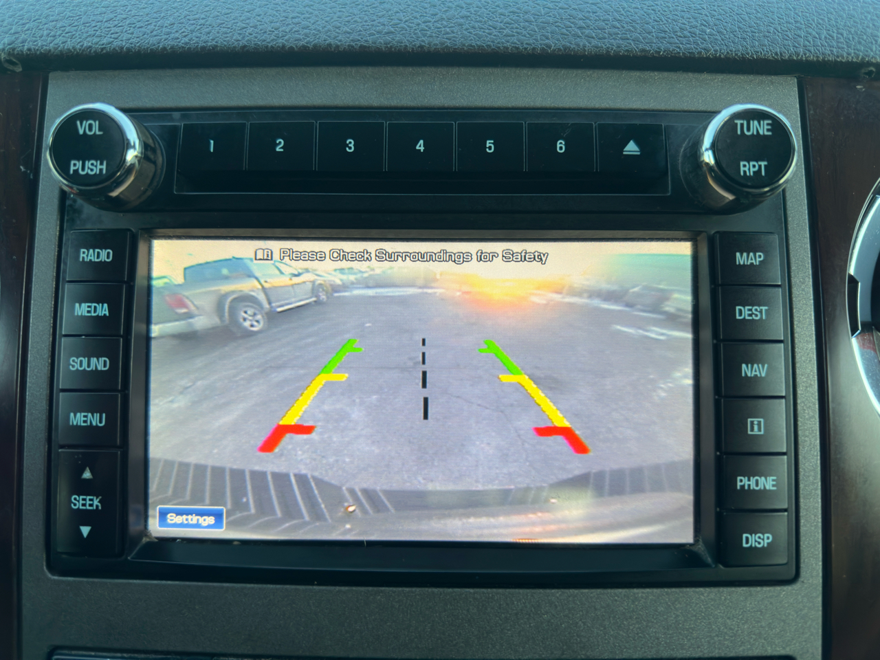 Ford Super Duty F-250 SRW 4WD Crew Cab 156" Lariat 2011