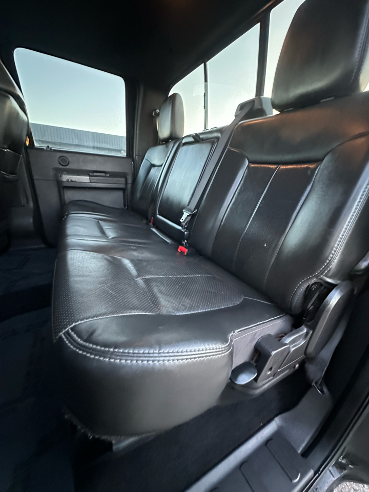 Ford Super Duty F-250 SRW 4WD Crew Cab 156" Lariat 2011