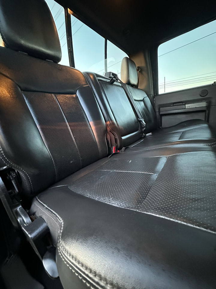 Ford Super Duty F-250 SRW 4WD Crew Cab 156" Lariat 2011