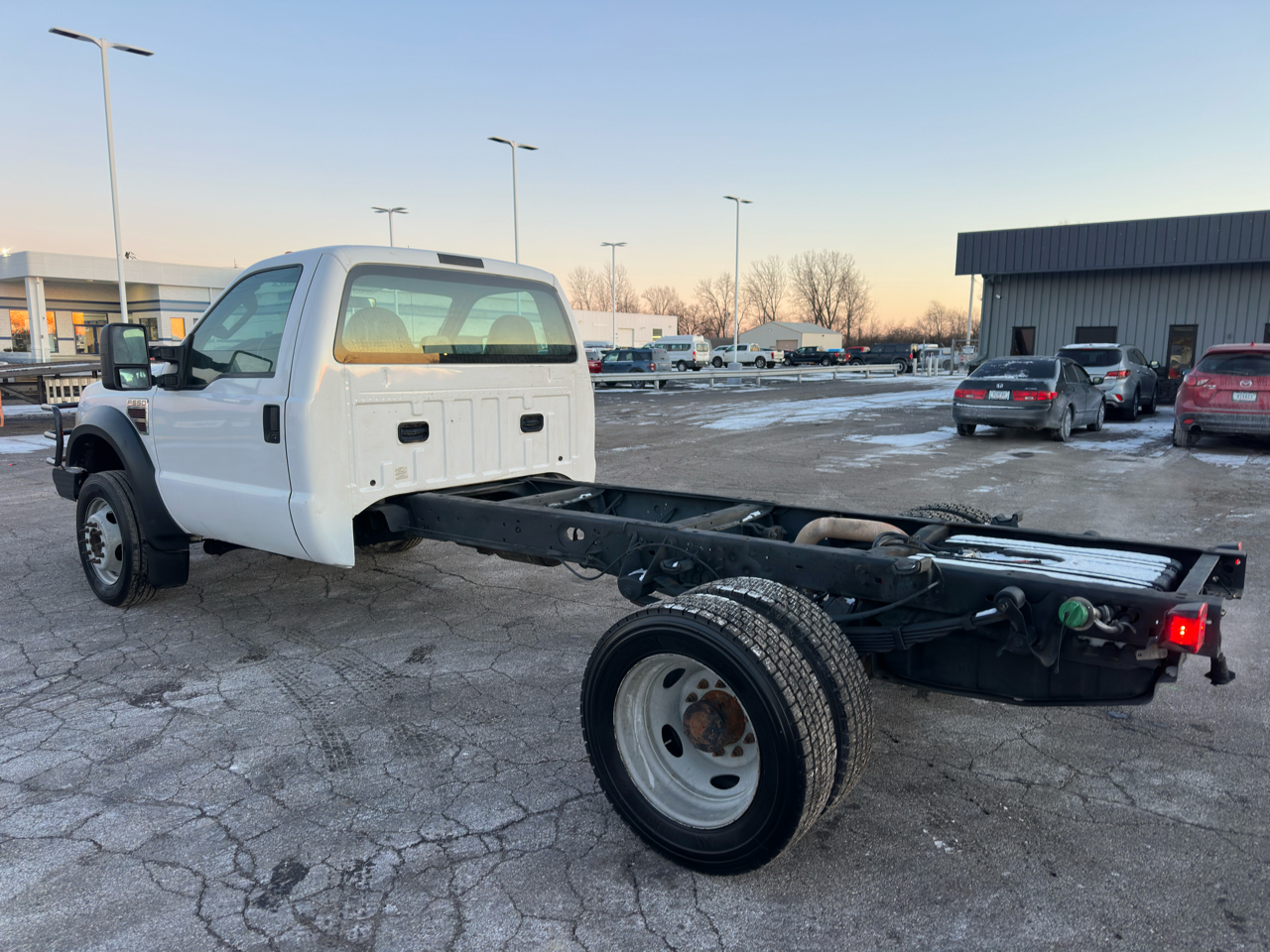 Ford Super Duty F-550 DRW 4WD Reg Cab 141" WB 60" CA XL 2008