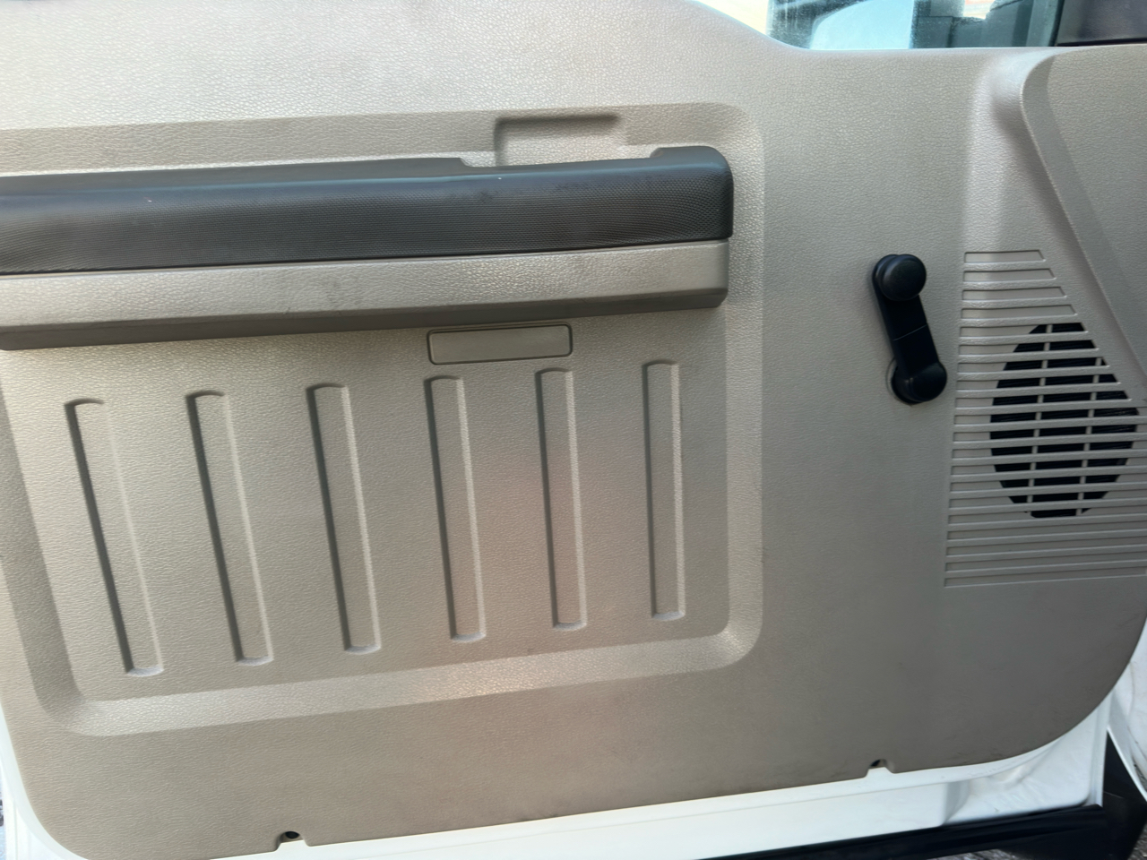 Ford Super Duty F-550 DRW 4WD Reg Cab 141" WB 60" CA XL 2008