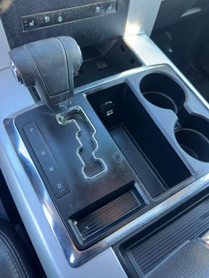 RAM 1500 4WD Crew Cab 140.5" Sport 2011