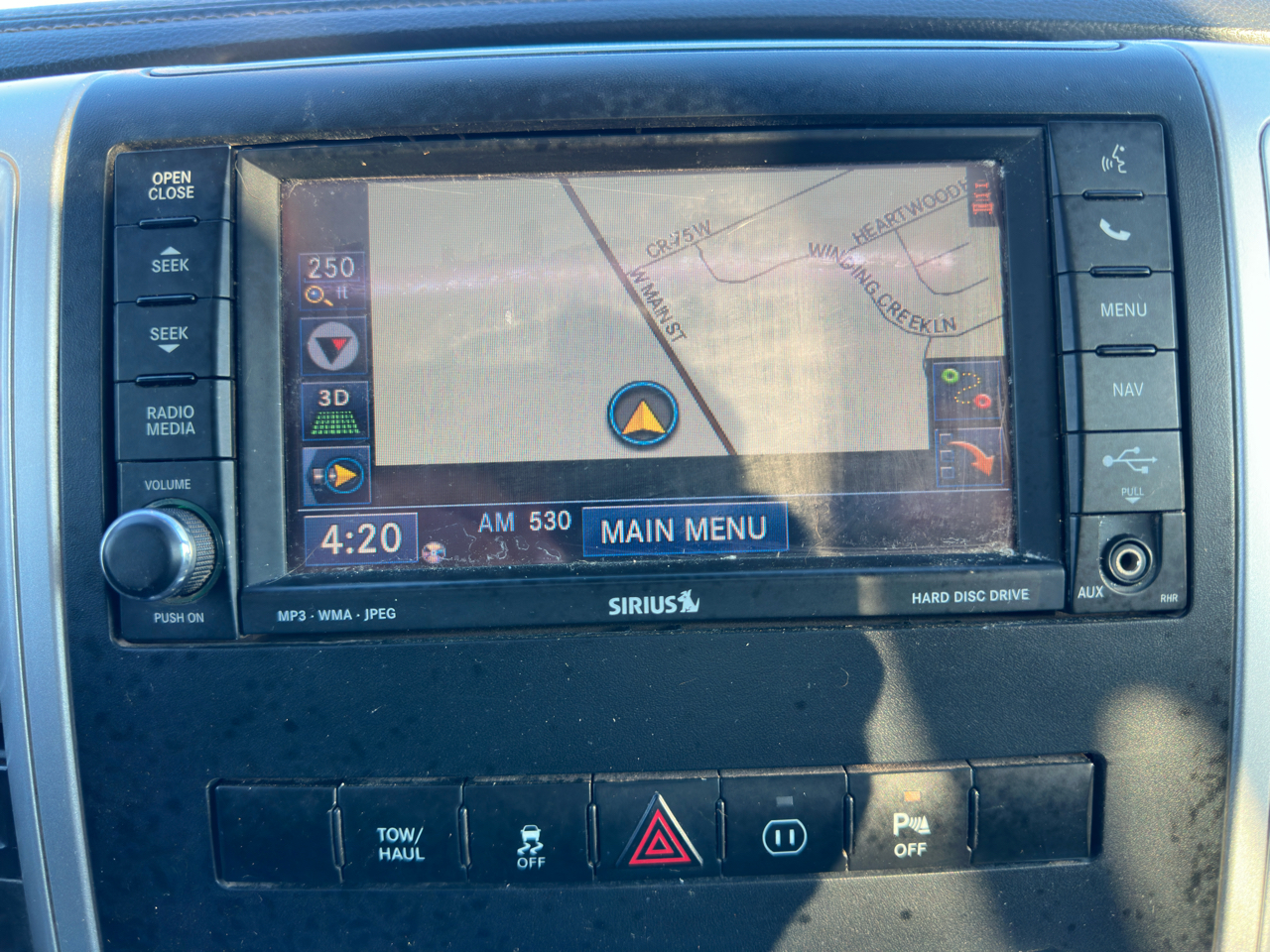 RAM 1500 4WD Crew Cab 140.5" Sport 2011