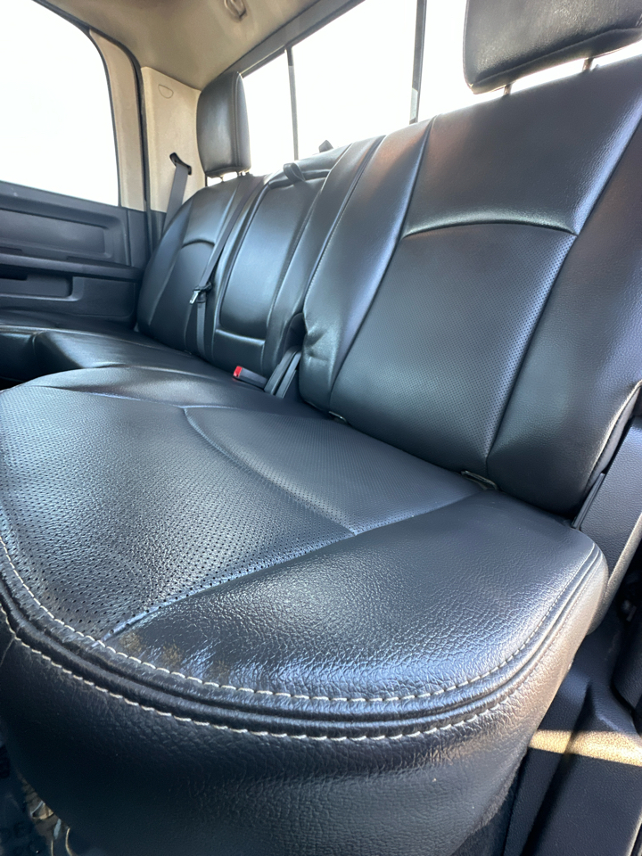 RAM 1500 4WD Crew Cab 140.5" Sport 2011