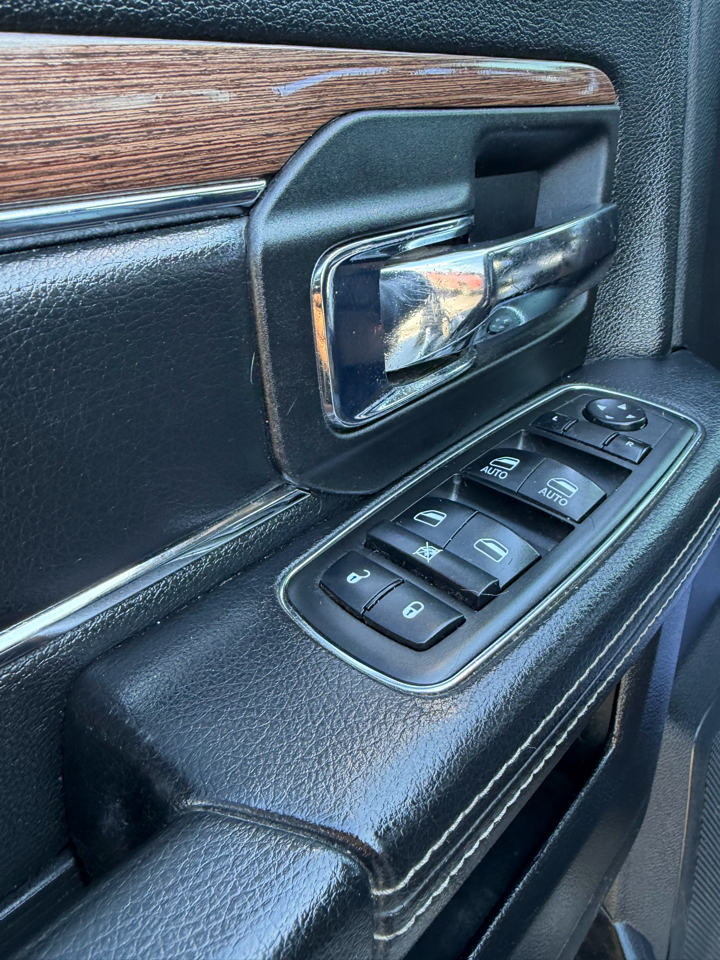 RAM 2500 4WD Crew Cab 149" Laramie 2014