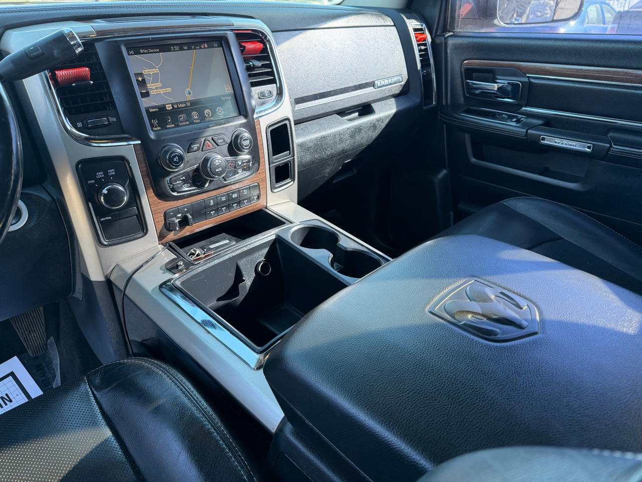 RAM 2500 4WD Crew Cab 149" Laramie 2014