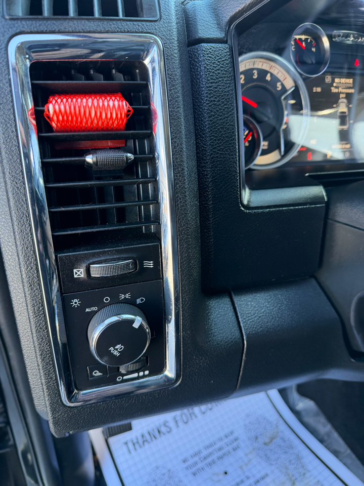 RAM 2500 4WD Crew Cab 149" Laramie 2014