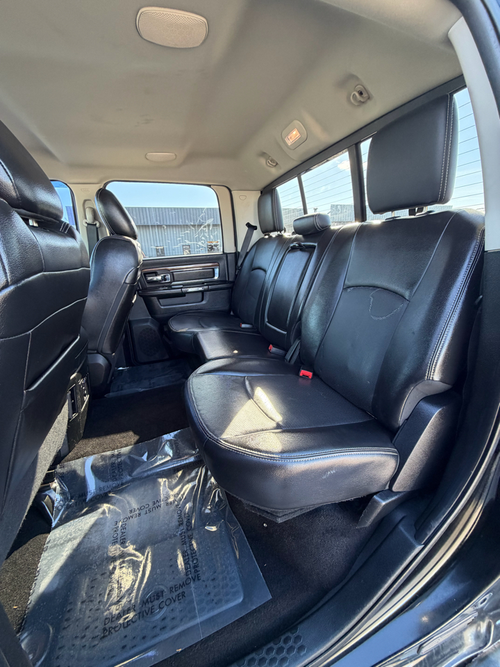 RAM 2500 4WD Crew Cab 149" Laramie 2014