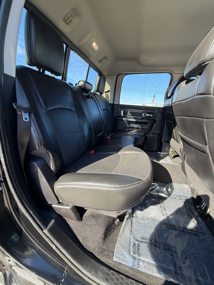 RAM 2500 4WD Crew Cab 149" Laramie 2014