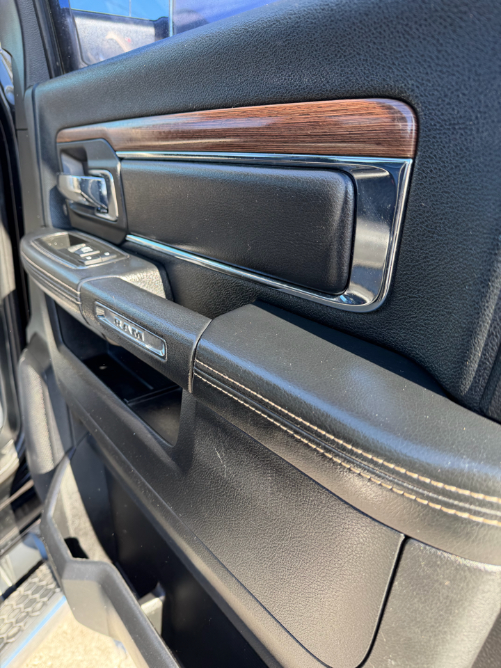 RAM 2500 4WD Crew Cab 149" Laramie 2014