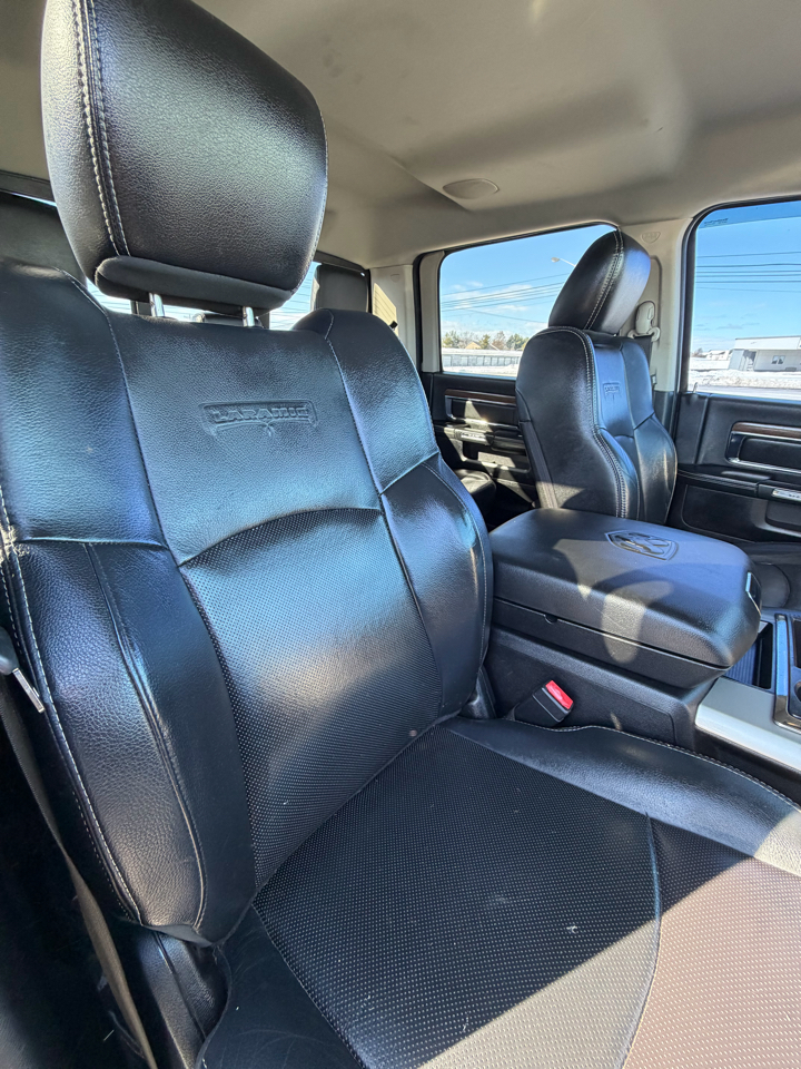RAM 2500 4WD Crew Cab 149" Laramie 2014