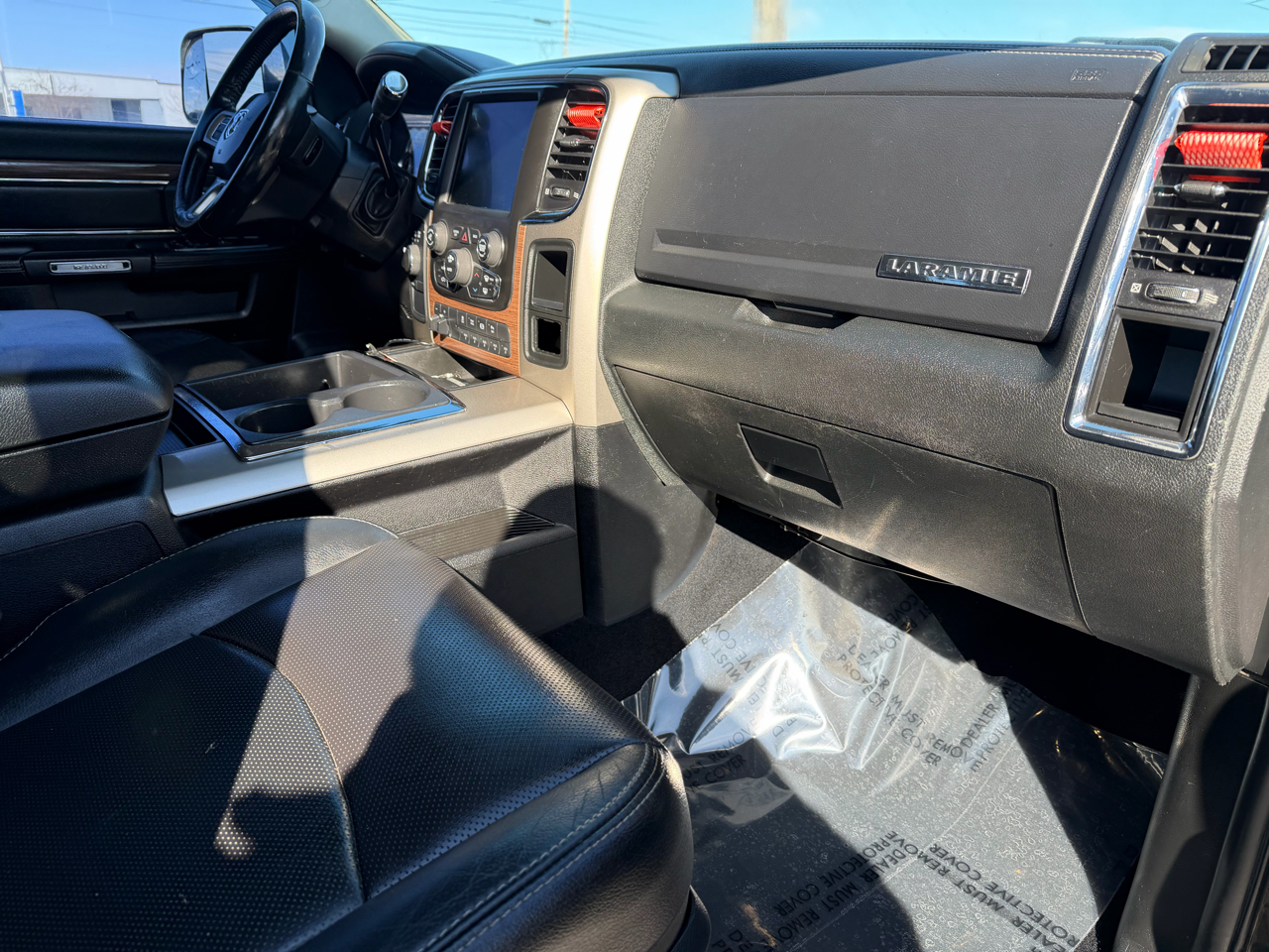 RAM 2500 4WD Crew Cab 149" Laramie 2014