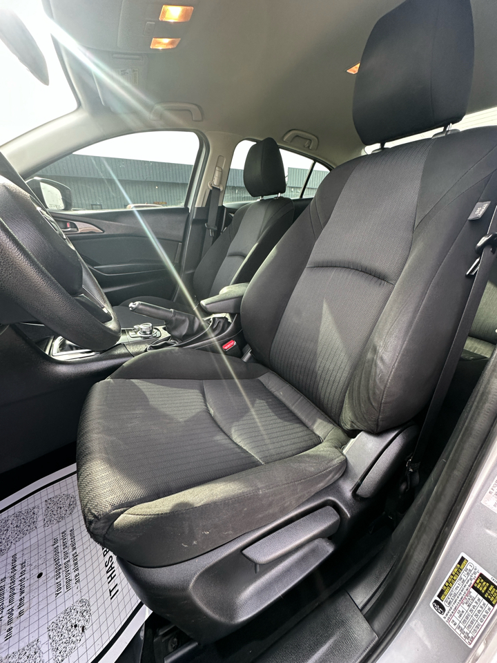 Mazda MAZDA3 4dr Sdn Man i Sport 2015