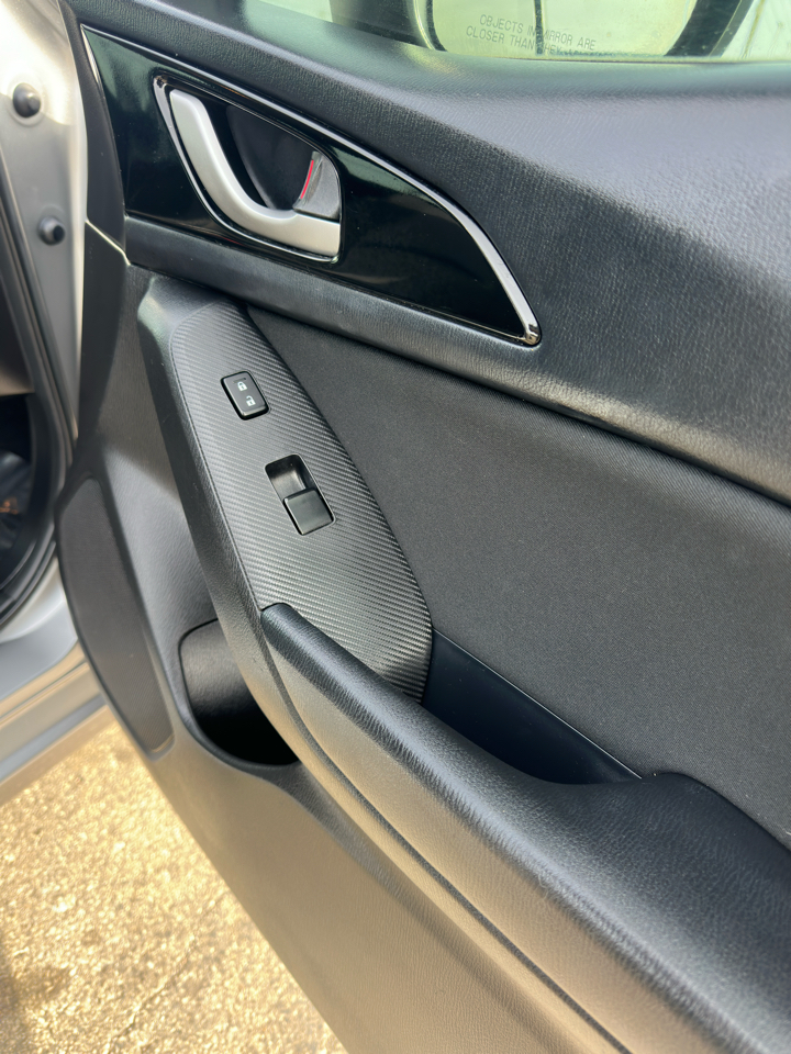 Mazda MAZDA3 4dr Sdn Man i Sport 2015