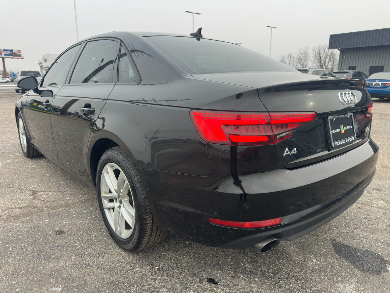 Audi A4 2.0 TFSI Auto Premium quattro AWD 2017